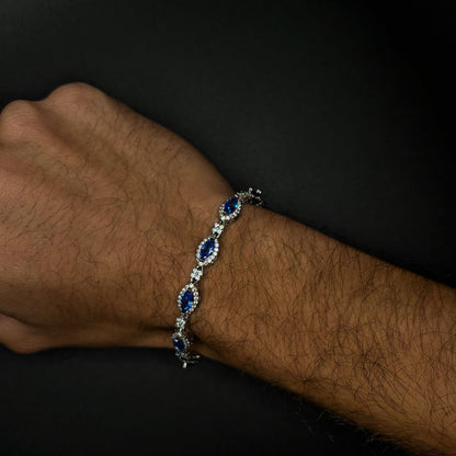 Pulsera con gotas de ojos y múltiples flores