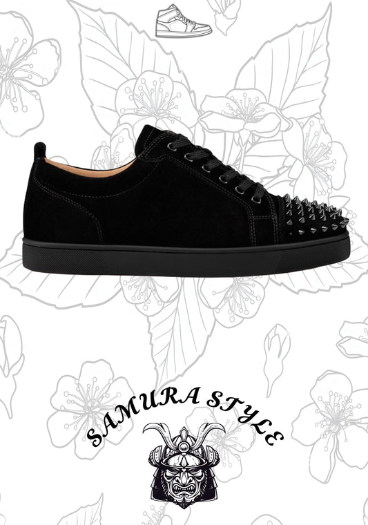 CHRISTIAN LOUBOUTIN SUELA ROJA ESPIGAS LISO